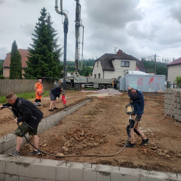 Zakládání Rodiného domu